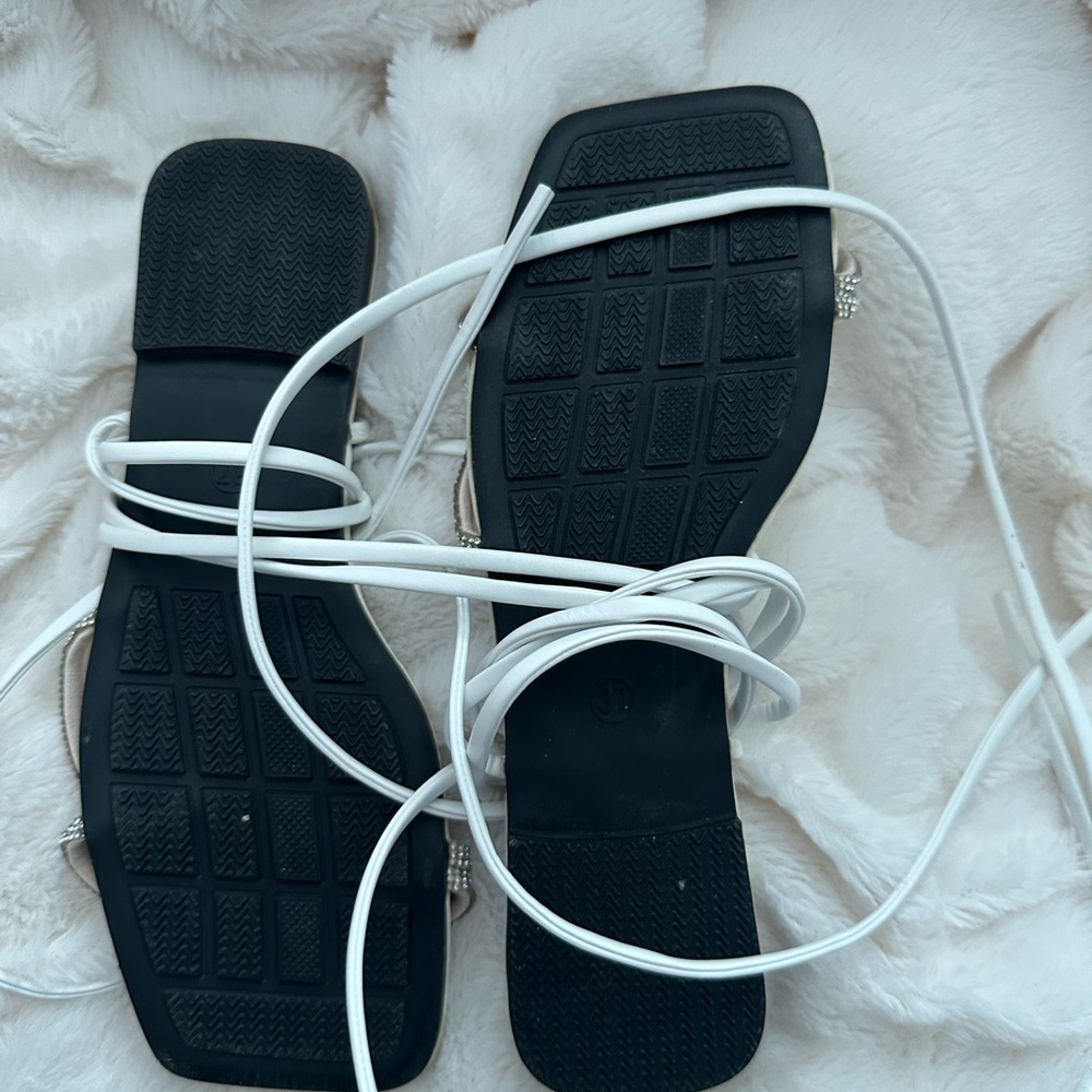 sandals bundle - Picture 3 of 7